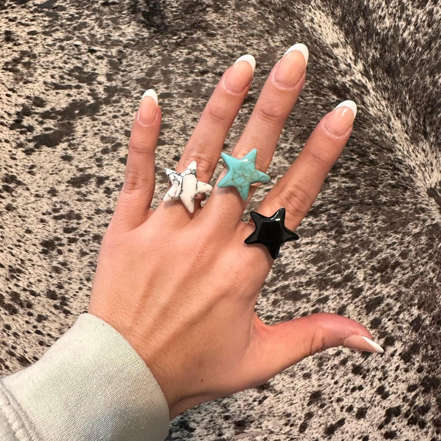 Adjustable Star Rings • 1 of each