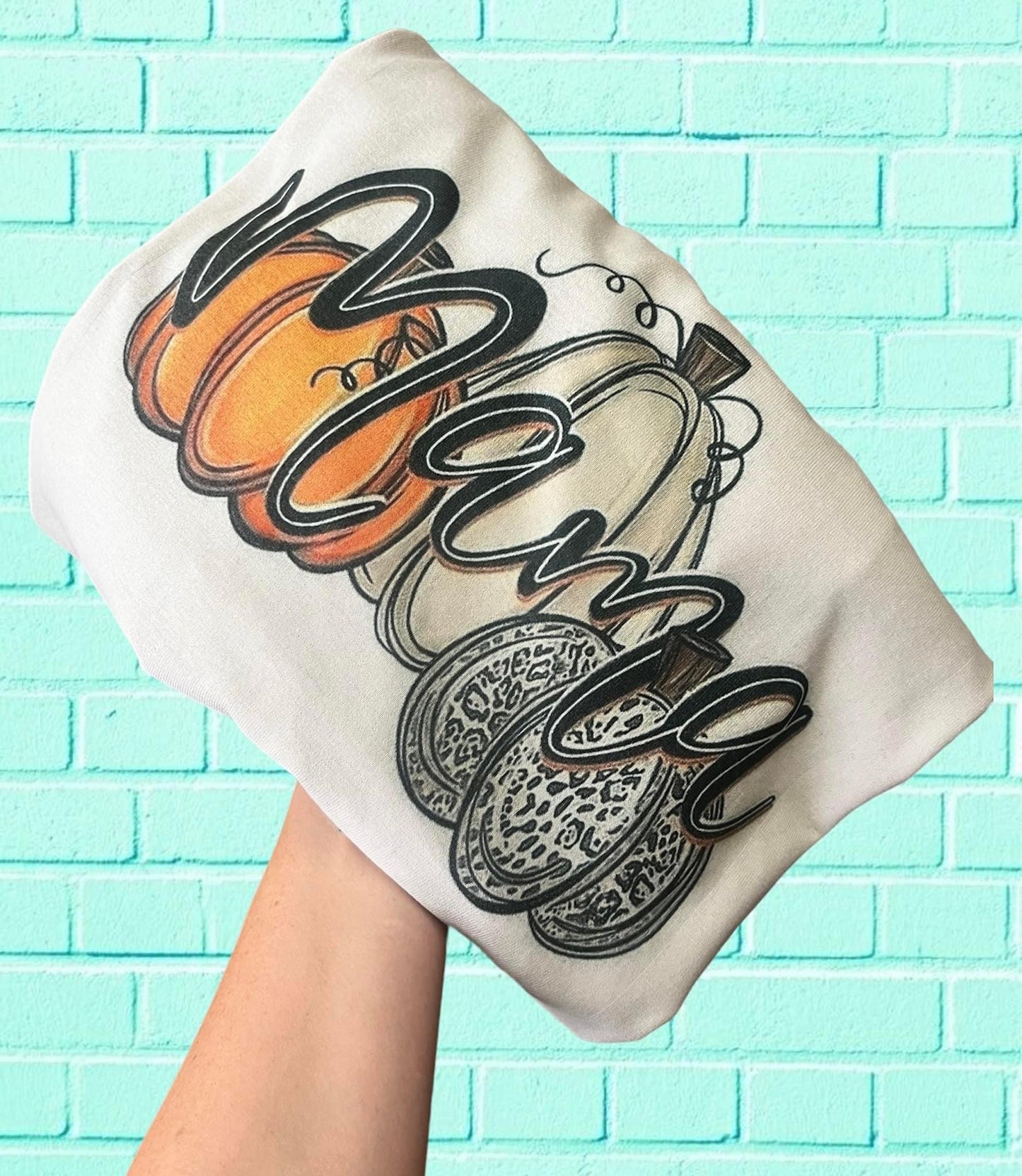 Pumpkin MAMA Tee • S-XL