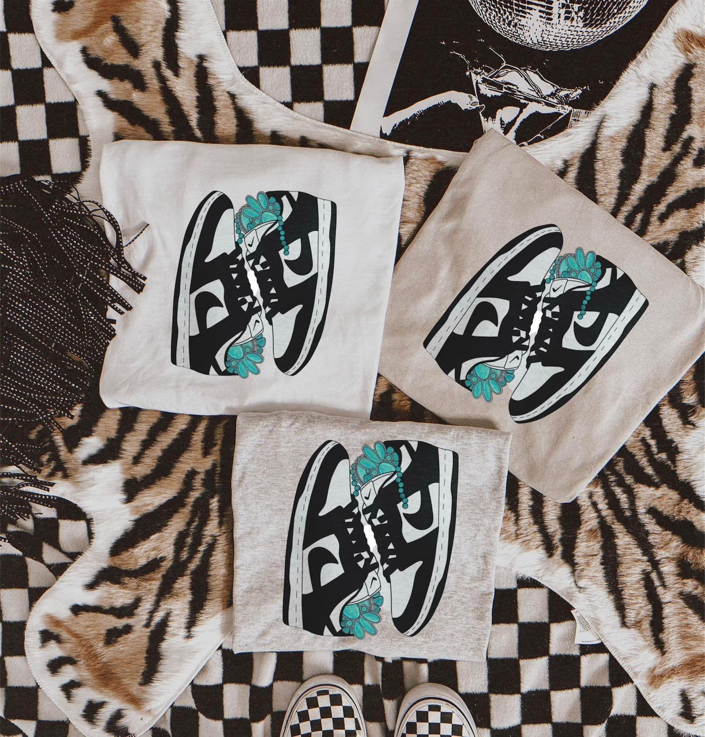 Turquoise Nike Tee • S-XL